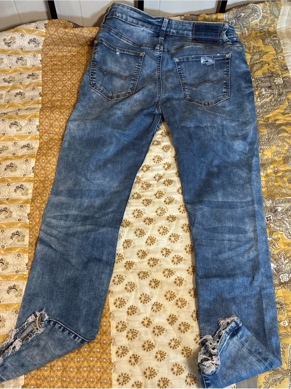 American Eagle Men’s Light Wash Distressed Jeans 30x30 Grunge Hippie Boho